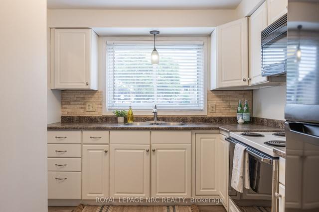 68 - 151 Linwell Rd, Townhouse with 3 bedrooms, 2 bathrooms and 1 parking in St. Catharines ON | Image 25