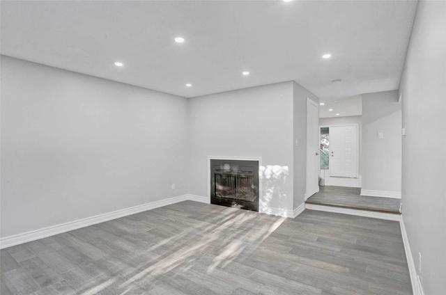 35 Mcmaster Cres, House detached with 3 bedrooms, 4 bathrooms and 7 parking in London ON | Image 27
