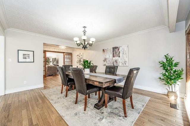 82 Sunnylea Cres, House detached with 4 bedrooms, 3 bathrooms and 7 parking in Guelph ON | Image 5