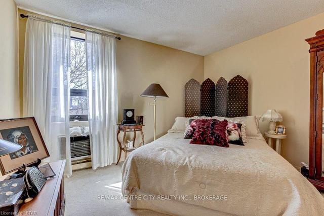 203 - 549 Ridout St N, Condo with 2 bedrooms, 2 bathrooms and 1 parking in London ON | Image 20