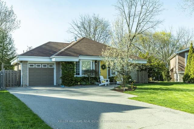 6461 Dunray Ct, House detached with 3 bedrooms, 2 bathrooms and 5 parking in Mississauga ON | Image 1