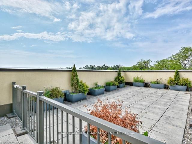 403 - 205 Lakeshore Rd W, Condo with 2 bedrooms, 2 bathrooms and 1 parking in Oakville ON | Image 10