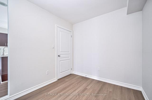 1502 - 801 Bay St, Condo with 1 bedrooms, 2 bathrooms and 0 parking in Toronto ON | Image 19