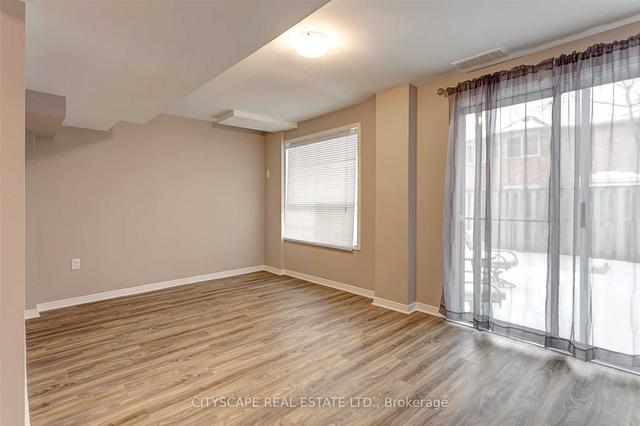 54 - 5525 Palmerston Cres, House attached with 3 bedrooms, 3 bathrooms and 2 parking in Mississauga ON | Image 10
