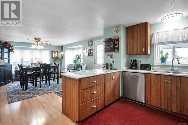 25 - 1160 Shellbourne Blvd, House other with 3 bedrooms, 2 bathrooms and 2 parking in Campbell River BC | Image 6