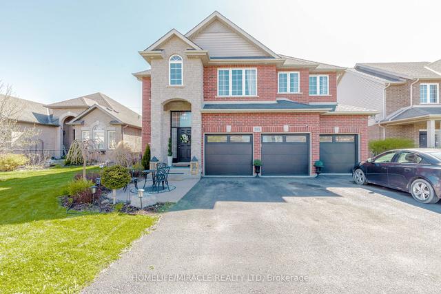 305 Hillsdale Rd, House detached with 4 bedrooms, 4 bathrooms and 7 parking in Welland ON | Image 1