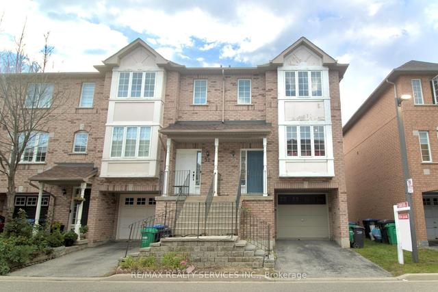 30 - 80 Acorn Pl, House attached with 3 bedrooms, 3 bathrooms and 2 parking in Mississauga ON | Image 1