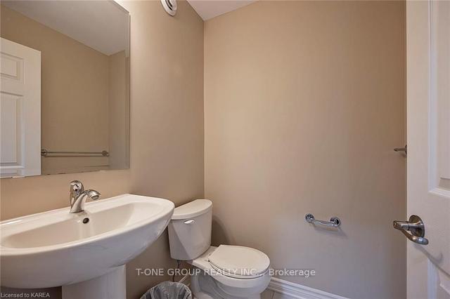 1424 Summer St, House attached with 3 bedrooms, 3 bathrooms and 2 parking in Kingston ON | Image 29