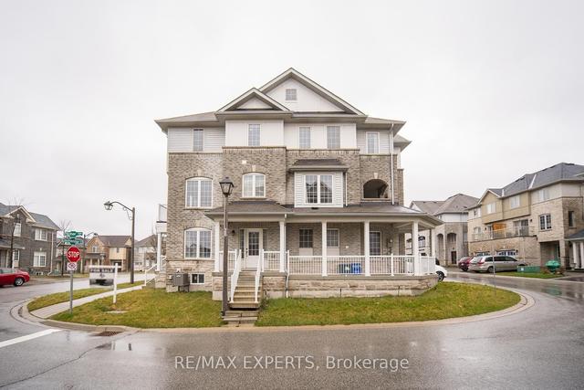 49 Devineridge Ave, House semidetached with 3 bedrooms, 3 bathrooms and 3 parking in Ajax ON | Image 35