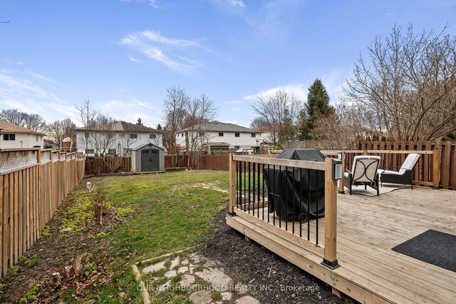 45 Loscombe Dr, House attached with 3 bedrooms, 4 bathrooms and 3 parking in Clarington ON | Image 30
