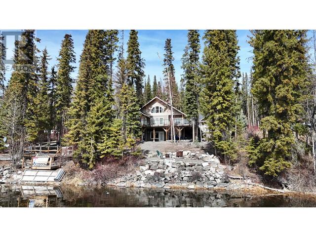 5756 Timothy Lake Road, House detached with 3 bedrooms, 2 bathrooms and null parking in Cariboo G BC | Image 3