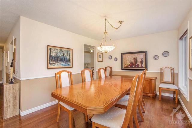 21 Torrey Pines Crt, Townhouse with 2 bedrooms, 2 bathrooms and 1 parking in Ottawa ON | Image 8