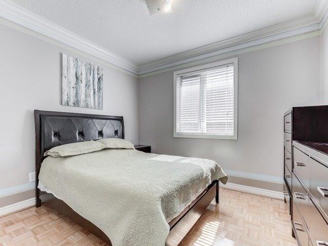 142 Planter Cres, House detached with 4 bedrooms, 5 bathrooms and 2 parking in Vaughan ON | Image 13