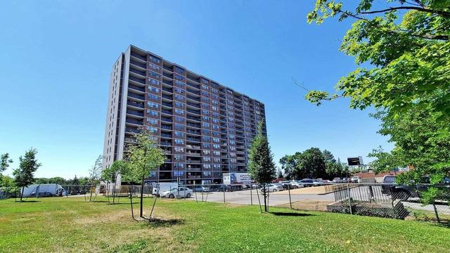 808 - 45 Sunrise Ave, Condo with 3 bedrooms, 2 bathrooms and 1 parking in Toronto ON | Image 25