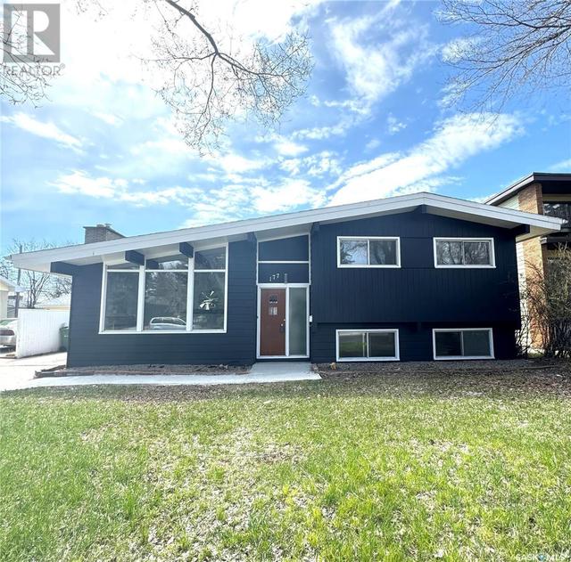 177 Procter Pl, House detached with 4 bedrooms, 3 bathrooms and null parking in Regina SK | Image 1