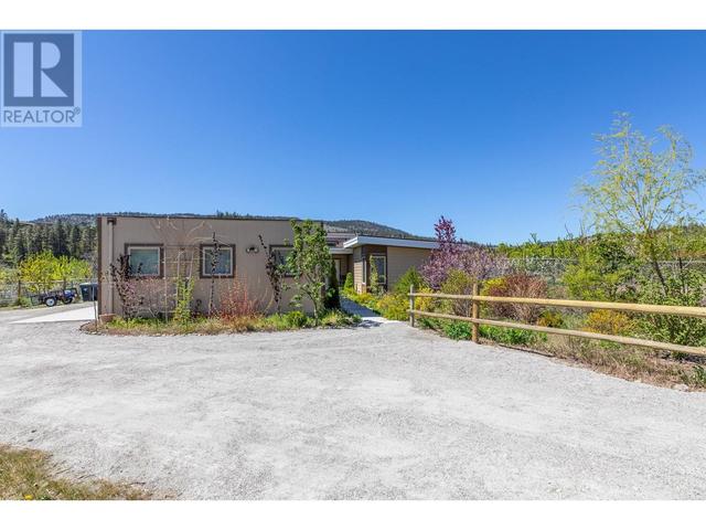 5824 Lewes Ave, House detached with 3 bedrooms, 2 bathrooms and 2 parking in Summerland BC | Image 52