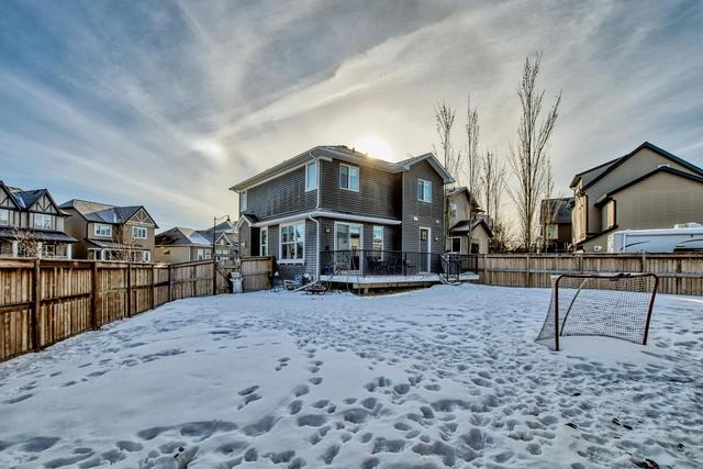 31 Elgin Meadows Rd Se, House detached with 4 bedrooms, 3 bathrooms and 3 parking in Calgary AB | Image 45