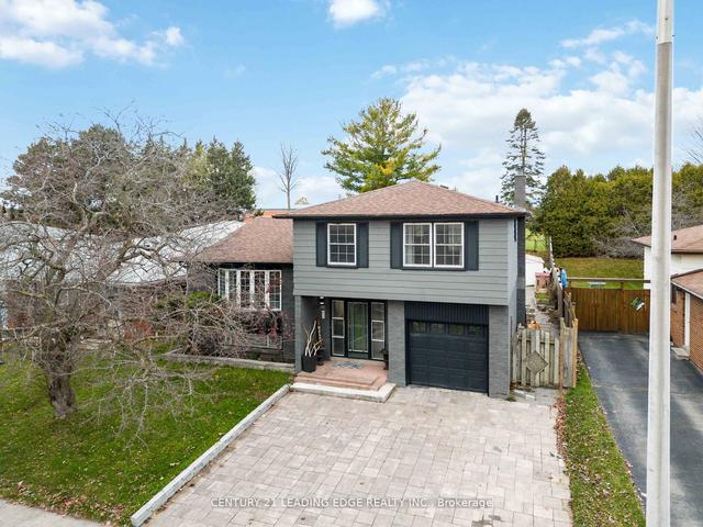 930 Dublin St, House detached with 4 bedrooms, 3 bathrooms and 4 parking in Whitby ON | Image 1