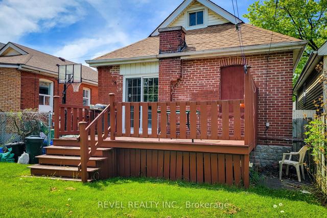 88 Garside Ave N, House detached with 2 bedrooms, 1 bathrooms and 1 parking in Hamilton ON | Image 29