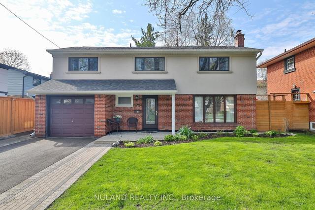 23 Glos Rd, House detached with 3 bedrooms, 3 bathrooms and 4 parking in Toronto ON | Image 1
