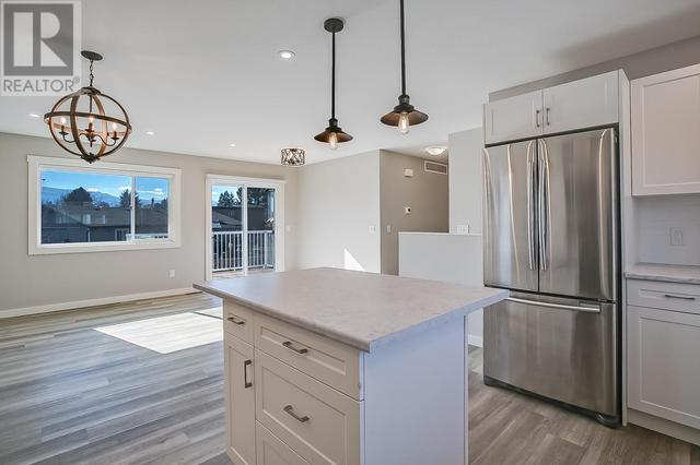 437 Primrose Rd, House detached with 3 bedrooms, 3 bathrooms and 2 parking in Kelowna BC | Image 9