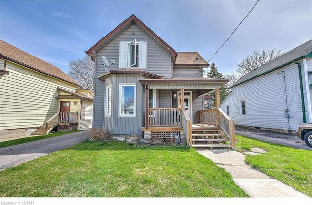 21 Hughes St, House detached with 2 bedrooms, 2 bathrooms and 3 parking in St. Thomas ON | Image 12