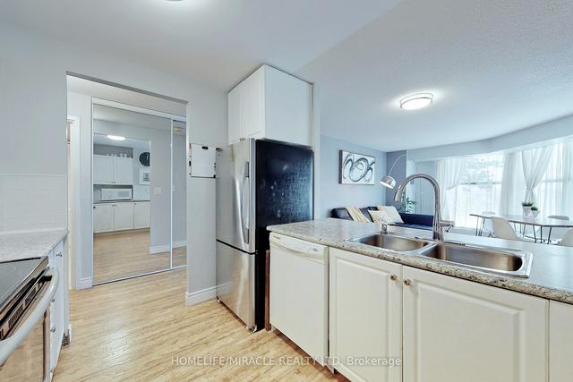 201 - 90 Dale Ave, Condo with 2 bedrooms, 2 bathrooms and 1 parking in Toronto ON | Image 2