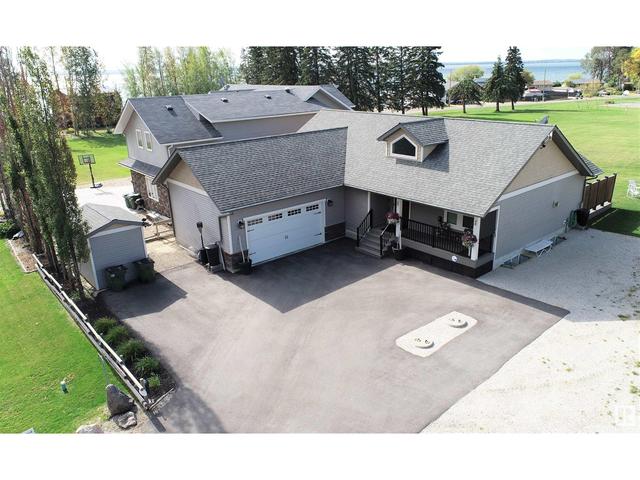 109 1st St, House detached with 5 bedrooms, 3 bathrooms and null parking in Yellowstone AB | Image 44