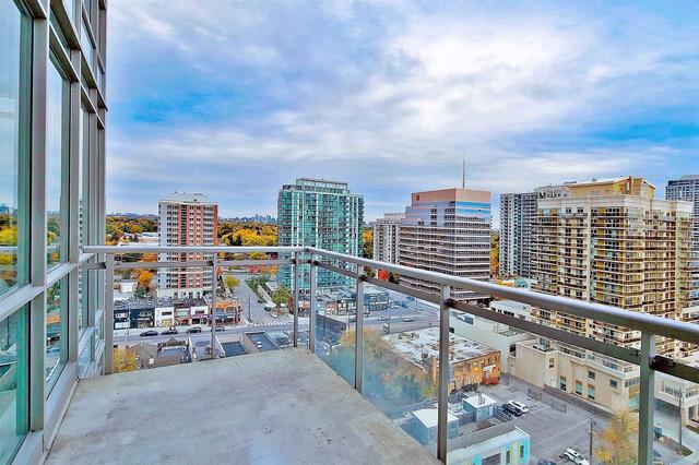 1706 - 30 Canterbury Pl, Condo with 2 bedrooms, 2 bathrooms and 1 parking in Toronto ON | Image 10