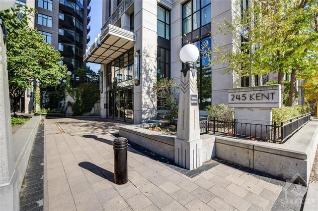 505 - 245 Kent St, Condo with 2 bedrooms, 2 bathrooms and 1 parking in Ottawa ON | Image 3