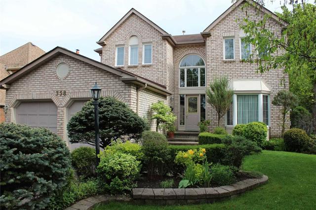 358 Binns Ave, House detached with 4 bedrooms, 3 bathrooms and 6 parking in Newmarket ON | Image 1