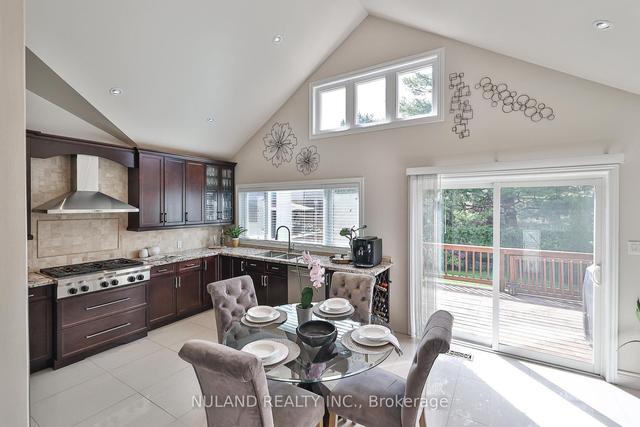 23 Glos Rd, House detached with 3 bedrooms, 3 bathrooms and 4 parking in Toronto ON | Image 7