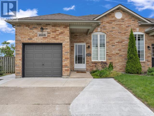 1628 Heatherglen Drive Unit# Upper Lvl, House semidetached with 2 bedrooms, 1 bathrooms and null parking in Tecumseh ON | Image 2
