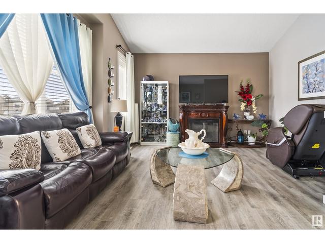 335 62 St Sw Sw, House detached with 5 bedrooms, 3 bathrooms and null parking in Edmonton AB | Image 37