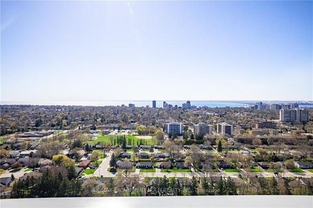 2009 - 2087 Fairview St, Condo with 2 bedrooms, 2 bathrooms and 1 parking in Burlington ON | Image 17