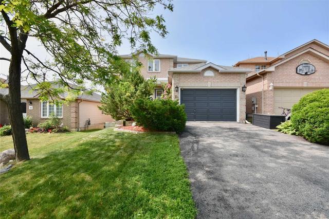 18 Waddington Cres, House detached with 3 bedrooms, 4 bathrooms and 2 parking in Barrie ON | Image 1
