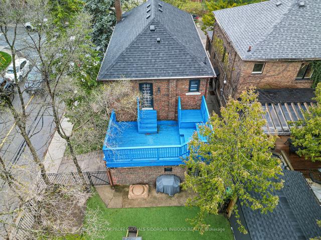 319 Windermere Ave, House detached with 3 bedrooms, 2 bathrooms and 2 parking in Toronto ON | Image 27