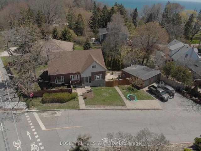 b - 3 Lakehurst Dr, House detached with 2 bedrooms, 1 bathrooms and 1 parking in Toronto ON | Image 14