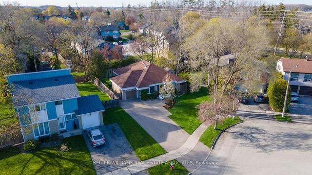 6461 Dunray Ct, House detached with 3 bedrooms, 2 bathrooms and 5 parking in Mississauga ON | Image 26