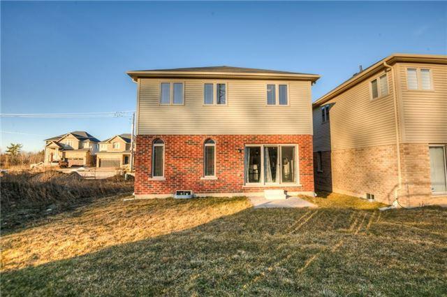 838 Robert Ferrie Dr, House detached with 3 bedrooms, 3 bathrooms and 2 parking in Kitchener ON | Image 20