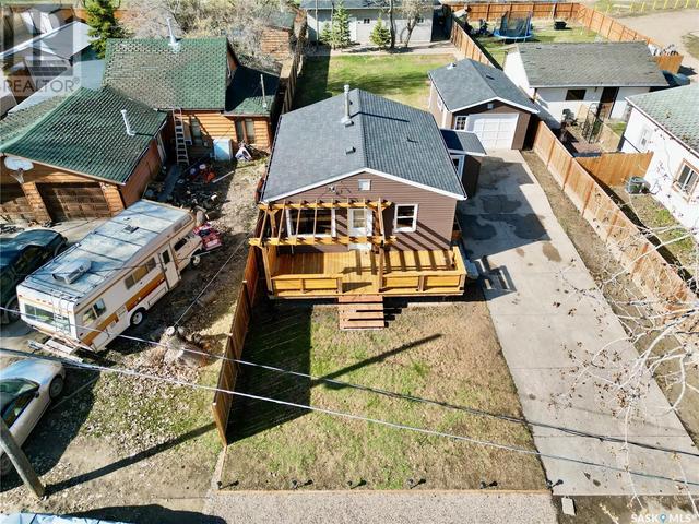 30 5th Avenue, House detached with 1 bedrooms, 2 bathrooms and null parking in Lumsden SK | Image 44