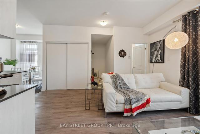 1 Lachine St, House attached with 2 bedrooms, 3 bathrooms and 2 parking in Vaughan ON | Image 15