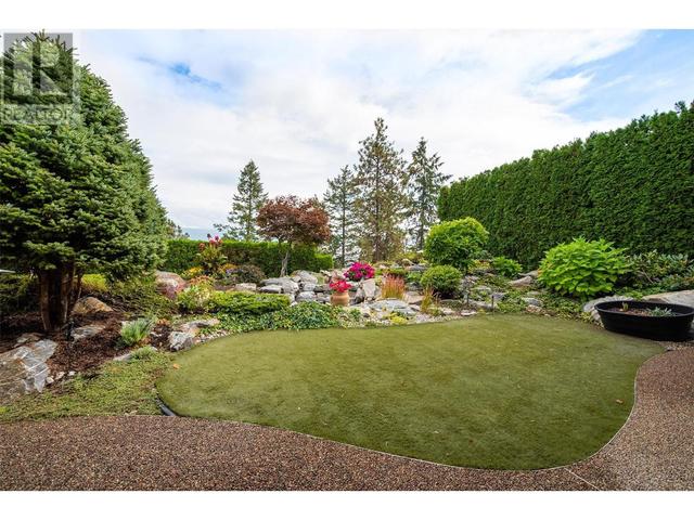 2053 Capistrano Drive, House detached with 4 bedrooms, 3 bathrooms and 6 parking in Kelowna BC | Image 76