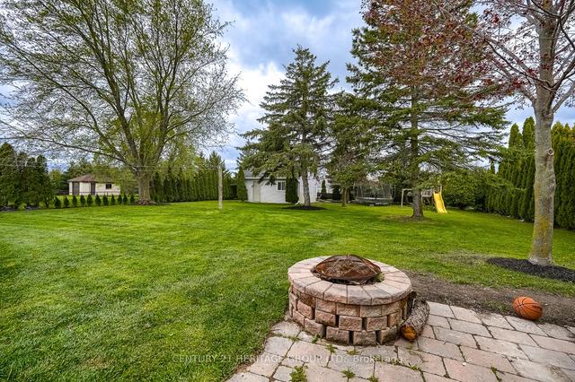 5 Kathryn Ct, House detached with 3 bedrooms, 3 bathrooms and 15 parking in Bradford West Gwillimbury ON | Image 33