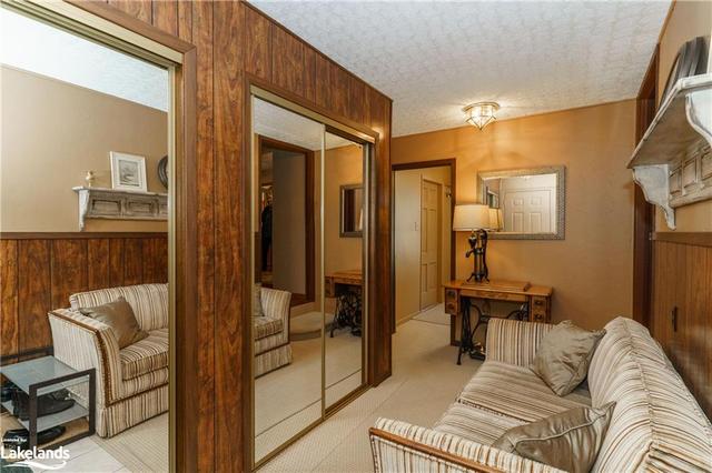 1139 High Falls Rd, House detached with 2 bedrooms, 1 bathrooms and 6 parking in Bracebridge ON | Image 14