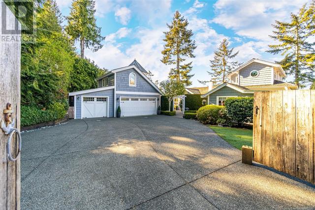 1281 Point Mercer Dr, House detached with 4 bedrooms, 4 bathrooms and 3 parking in Qualicum Beach BC | Image 50