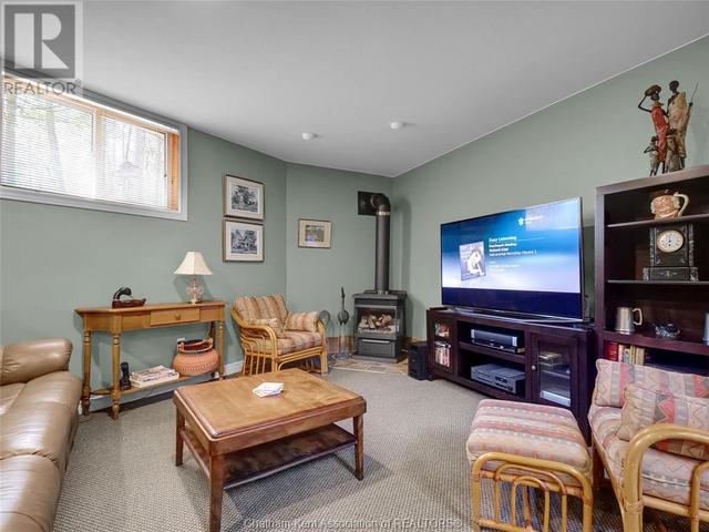 10379 Huron Wood, House detached with 3 bedrooms, 2 bathrooms and null parking in Lambton Shores ON | Image 27