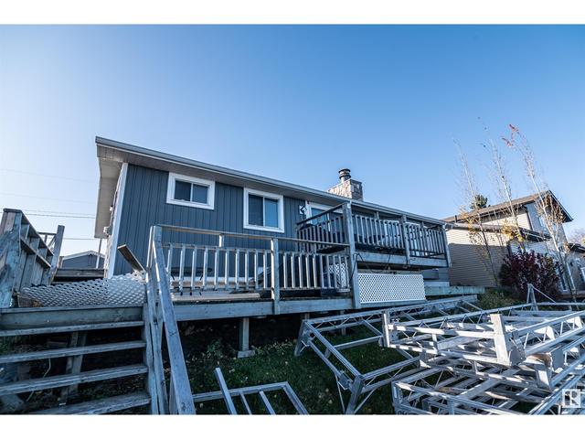 6806 50 Av, House detached with 3 bedrooms, 2 bathrooms and null parking in Val Quentin AB | Image 38