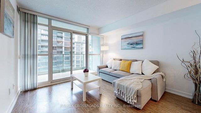 1112 - 15 Singer Ct, Condo with 1 bedrooms, 2 bathrooms and 1 parking in Toronto ON | Image 35