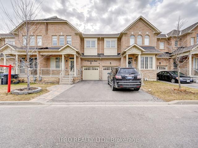 17 Trentonian St, House attached with 4 bedrooms, 3 bathrooms and 3 parking in Brampton ON | Image 1